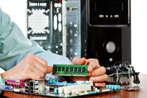 計(jì)算機(jī)硬件測(cè)試工程師與計(jì)算機(jī)網(wǎng)絡(luò)工程 職業(yè)內(nèi)涵、技能要求與協(xié)作發(fā)展