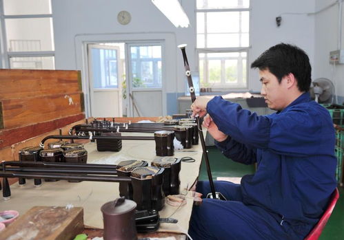 上海民族樂器一廠改制啟新程 老字號(hào)奏響產(chǎn)業(yè)升級(jí)與國際化交響